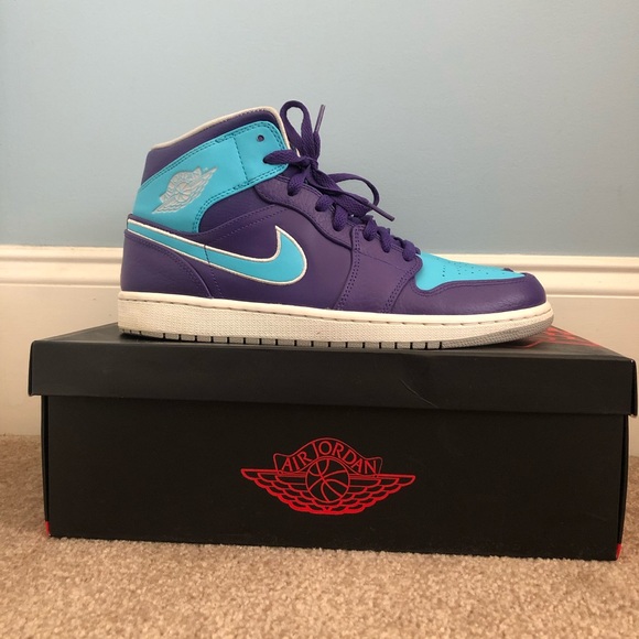 jordan 1 mid hornets 2014